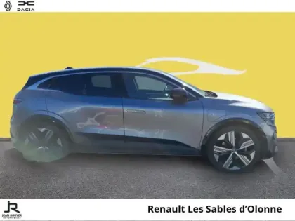 Photo 12 Renault Megane  E-Tech Electric EV60 220ch Iconic optimum charge