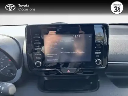 Photo 14 Toyota Yaris  70 VVT-i Dynamic 5p MY22