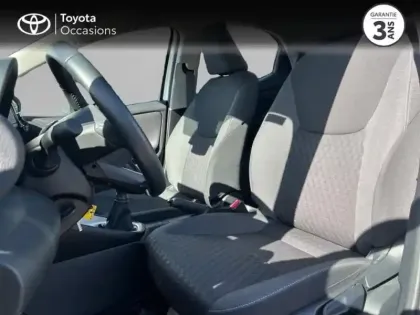 Photo 10 Toyota Yaris  70 VVT-i Dynamic 5p MY22