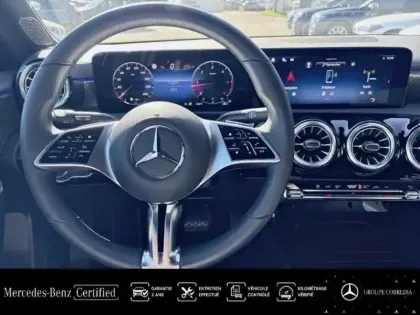 Photo 14 Mercedes Classe A  180 d 116ch Progressive Line 8G-DCT