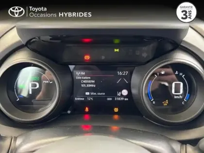 Photo 13 Toyota Yaris  Cross 116h Dynamic Business + Programme Beyond Zero Academy MY22