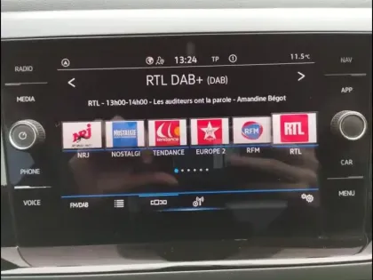 Photo 13 Volkswagen Taigo  1.0 TSI 110ch R-Line DSG7