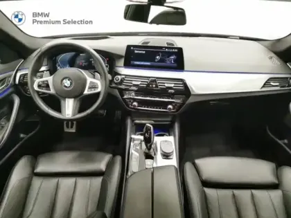 Photo 10 BMW Serie 5 Série 5 530eA 252ch M Sport Steptronic Euro6d-T 10CV