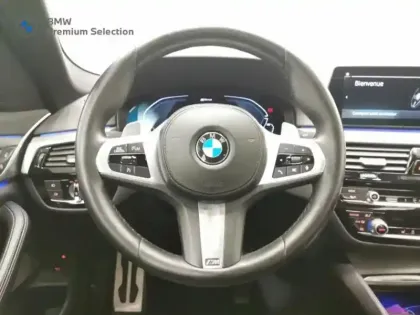 Photo 24 BMW Serie 5 Série 5 530eA 252ch M Sport Steptronic Euro6d-T 10CV
