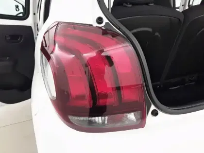 Photo 7 Peugeot 108  1.2 PureTech 82ch BVM5