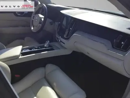 Photo 11 Volvo Xc60  T8 Twin Engine 303 ch + 87 ch Geartronic 8