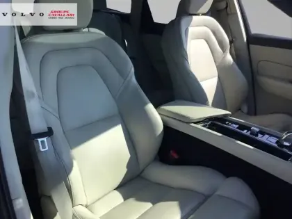 Photo 12 Volvo Xc60  T8 Twin Engine 303 ch + 87 ch Geartronic 8