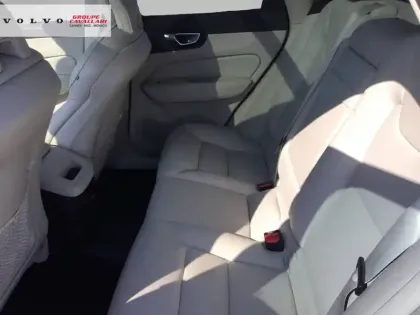 Photo 8 Volvo Xc60  T8 Twin Engine 303 ch + 87 ch Geartronic 8