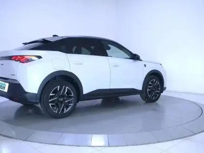 Photo 76 Peugeot 3008  Hybrid 136 e-DCS6