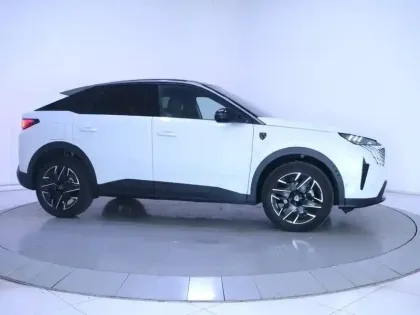 Photo 39 Peugeot 3008  Hybrid 136 e-DCS6