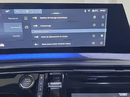 Photo 22 Peugeot 3008  Hybrid 136 e-DCS6