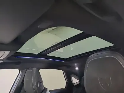 Photo 33 Peugeot 3008  Hybrid 136 e-DCS6