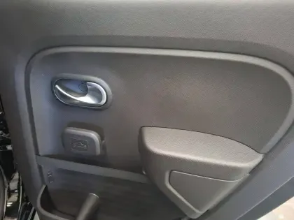 Photo 26 Renault Twingo  III SCe 65 - 21