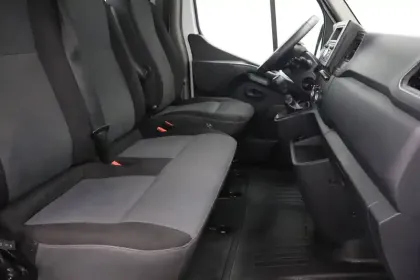 Photo 9 Renault Master  BS TRAC F3500 L2 DCI 135