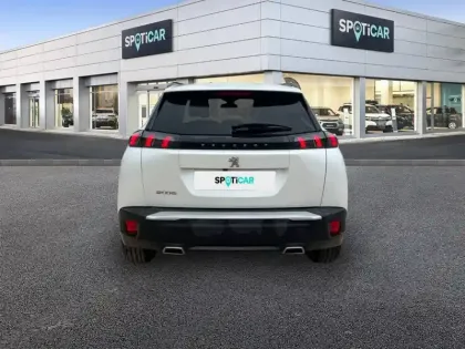 Photo 7 Peugeot 2008  PureTech 130 S&S EAT8