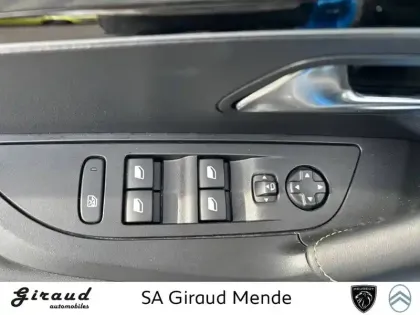 Photo 15 Peugeot 2008  BlueHDi 130 S&S EAT8