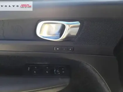 Photo 17 Volvo Xc40  D4 AWD AdBlue 190 ch Geartronic 8