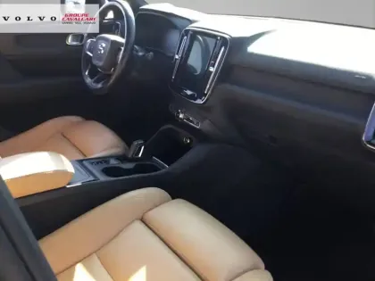 Photo 11 Volvo Xc40  D4 AWD AdBlue 190 ch Geartronic 8