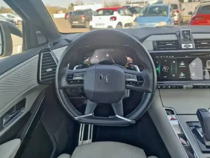 Photo 10 DS DS 7  Hybride Rechargeable E-Tense 360 EAT8 4x4