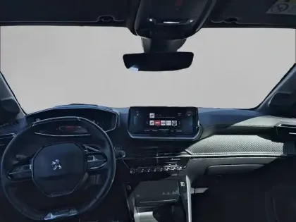 Photo 7 Peugeot 208  Electrique 50 kWh 136ch