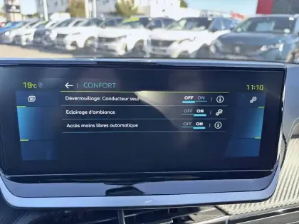 Photo 19 Peugeot 208  Electrique 50 kWh 136ch