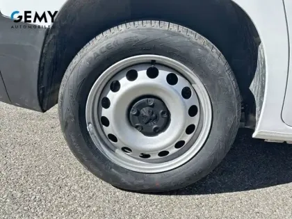 Photo 27 Peugeot Partner  FOURGON STANDARD 650 KG BLUEHDI 130 S&S EAT8