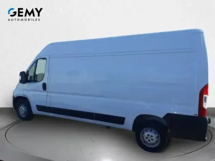 Photo 30 Peugeot Boxer Gén. II Ph3 NG2 Pack Asphalt Connect 4