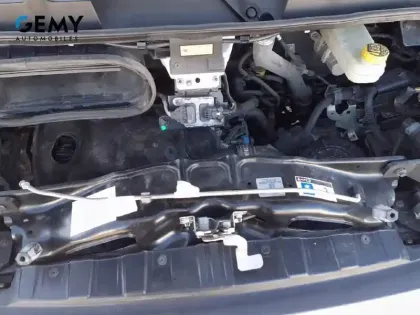 Photo 35 Peugeot Boxer Gén. II Ph3 NG2 Pack Asphalt Connect 4