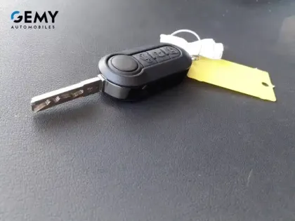 Photo 39 Peugeot Boxer Gén. II Ph3 NG2 Pack Asphalt Connect 4