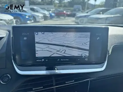 Photo 11 Peugeot 2008  PureTech 130 S&S EAT8