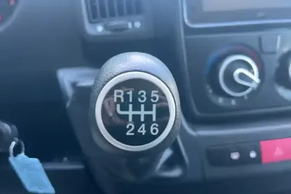 Photo 17 Peugeot Boxer  CABINE APPROFONDIE 7 PLACES 3.3 T L2H1 140 S&S