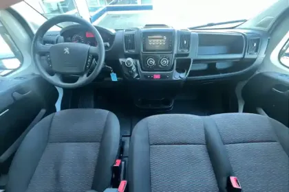 Photo 12 Peugeot Boxer  CABINE APPROFONDIE 7 PLACES 3.3 T L2H1 140 S&S