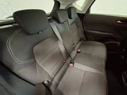 Photo 20 Renault Captur  E-Tech full hybrid 145