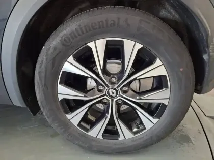 Photo 13 Renault Captur  E-Tech full hybrid 145