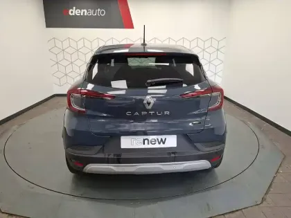 Photo 7 Renault Captur  E-Tech full hybrid 145