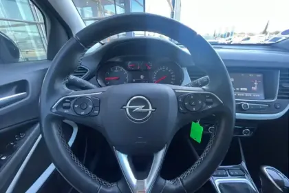 Photo 16 Opel Crossland X  1.2 Turbo 110 ch