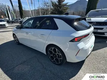 Photo 29 Opel Astra  1.2 Turbo Hybride 136 ch e-DCT6