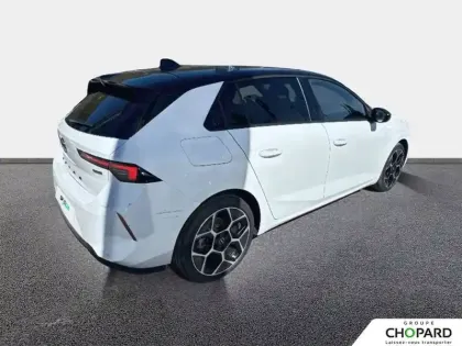 Photo 34 Opel Astra  1.2 Turbo Hybride 136 ch e-DCT6