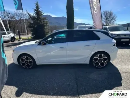 Photo 31 Opel Astra  1.2 Turbo Hybride 136 ch e-DCT6