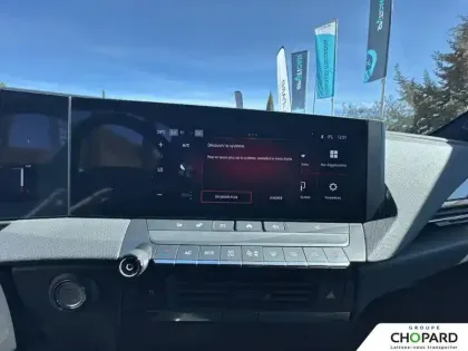 Photo 13 Opel Astra  1.2 Turbo Hybride 136 ch e-DCT6