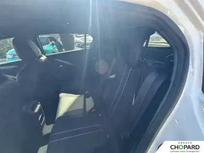 Photo 18 Opel Astra  1.2 Turbo Hybride 136 ch e-DCT6