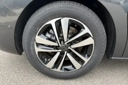 Photo 11 Peugeot Expert  CA FIXE M DIESEL 180 CH AUTOMATIQUE