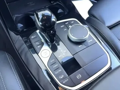 Photo 33 BMW X3  xDrive 30e 292ch BVA8