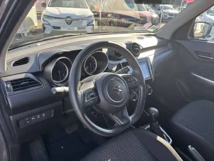 Photo 23 Suzuki Swift  1.2 Dualjet Hybrid Auto (CVT)