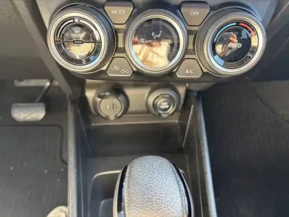 Photo 34 Suzuki Swift  1.2 Dualjet Hybrid Auto (CVT)