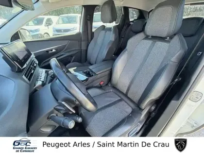 Photo 8 Peugeot 3008  Hybrid 225 e-EAT8