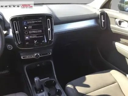 Photo 10 Volvo Xc40  T2 129 ch Geartronic 8