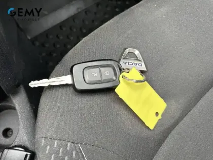 Photo 16 Dacia Sandero  SCe 75