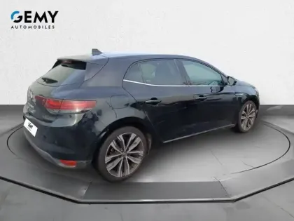 Photo 35 Renault Megane Mégane IV Berline TCe 140 EDC FAP - 21N