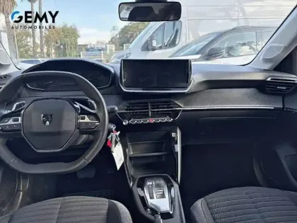 Photo 7 Peugeot 208  Hybrid 100 e-DCS6